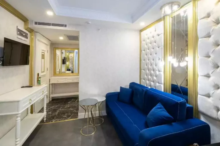 Leslion Luxury Hotel